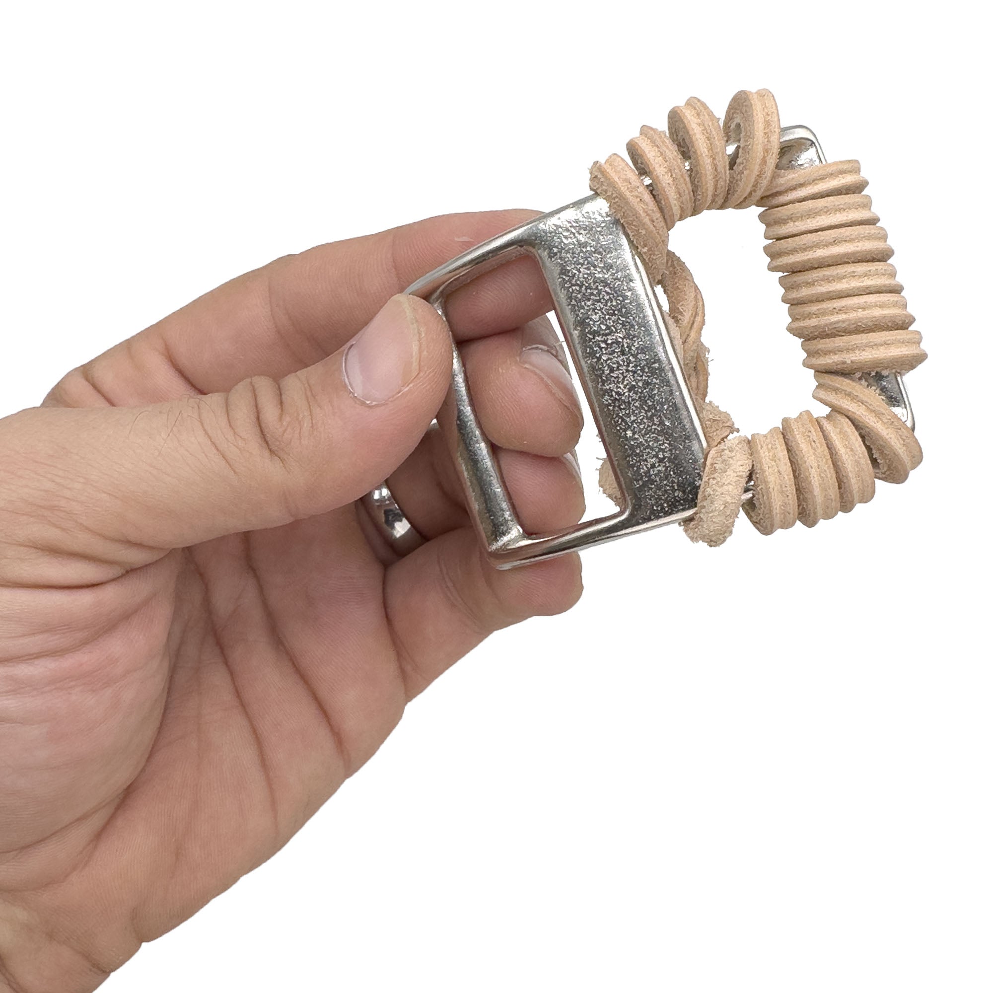 3522 Twisted Leather Beak Weave